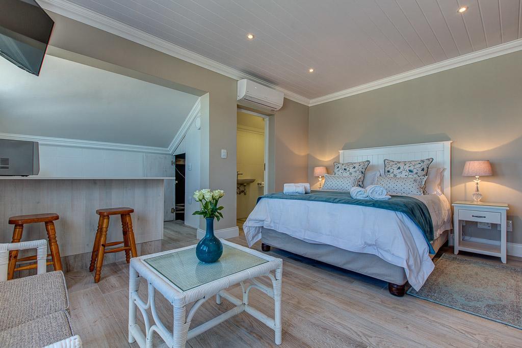 Marine Manor Hotell Mossel Bay Exteriör bild