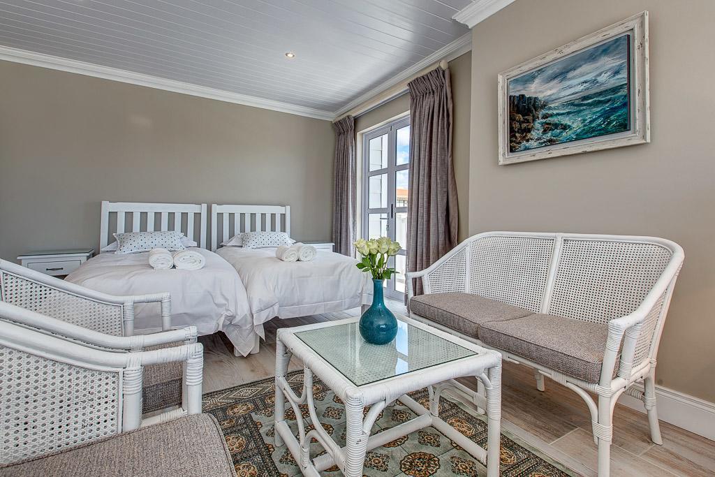 Marine Manor Hotell Mossel Bay Exteriör bild